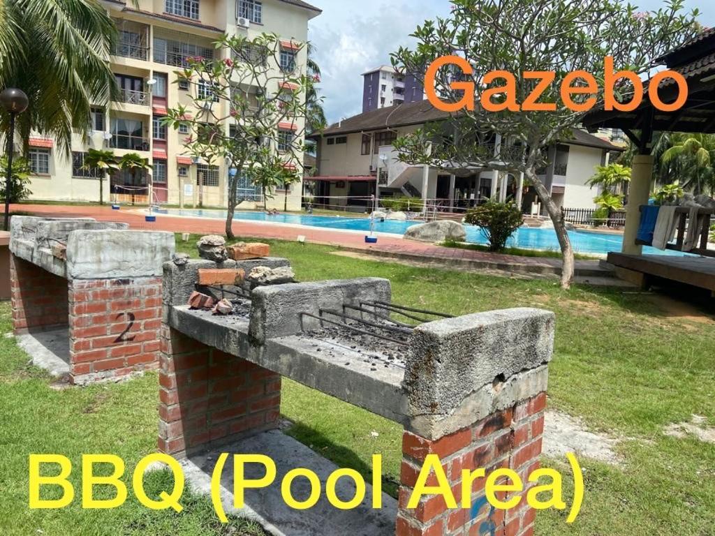 Smilez Homestay H102 & A306 At Pd Perdana Kondo Resort 波德申 外观 照片